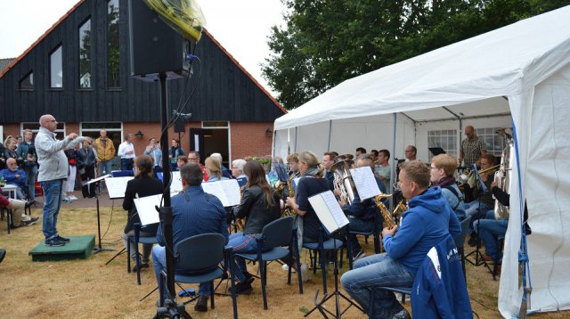 Gezamenlijke afsluiting muzikale Dorpshoes gebruikers (woensdag 10 juli 2019)